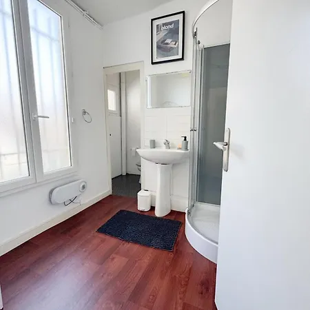 Hypercentre Cholet, Grande Capacite 2 A 12 Personnes Max, 4 Apartment Cholet